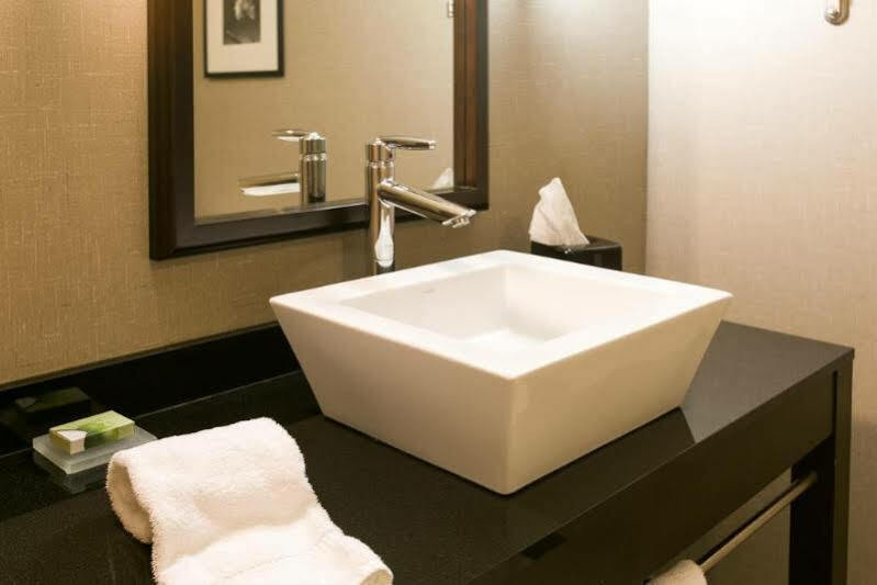 Springhill By Marriott Indianapolis Airport/plainfield Plainfield