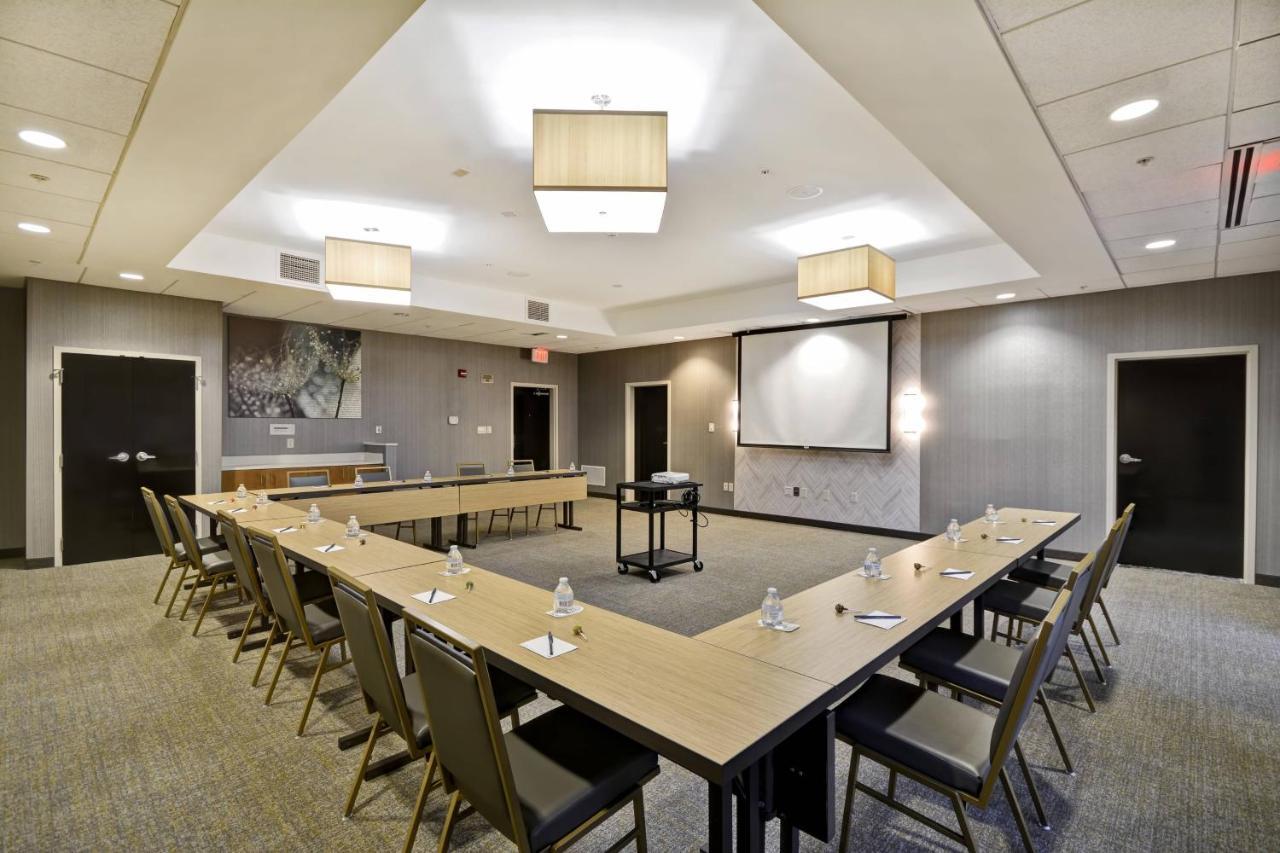 Springhill By Marriott Indianapolis Airport/plainfield 4*